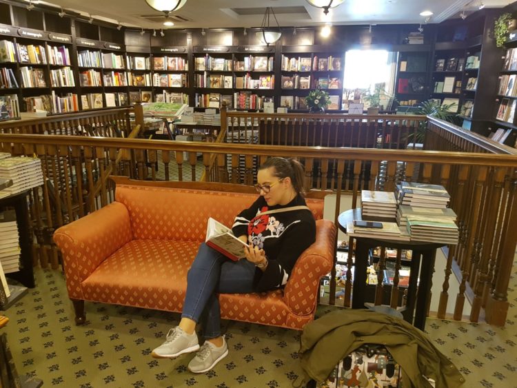 Hatchards1