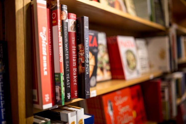 italian bookshelves