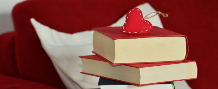 propune cartea lunii februarie