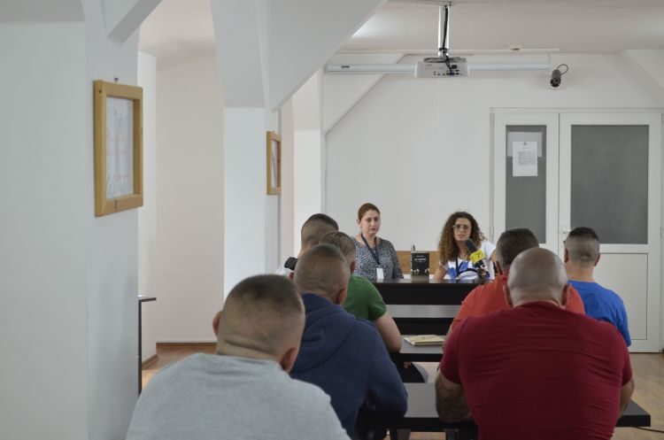 Lansarea romanului "La limita" de Diana Farca la Penitenciarul Timisoara