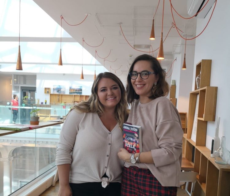 Anna Todd, interviu