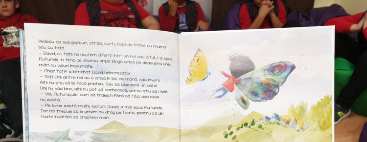 Baietelul cu aripa de fluture