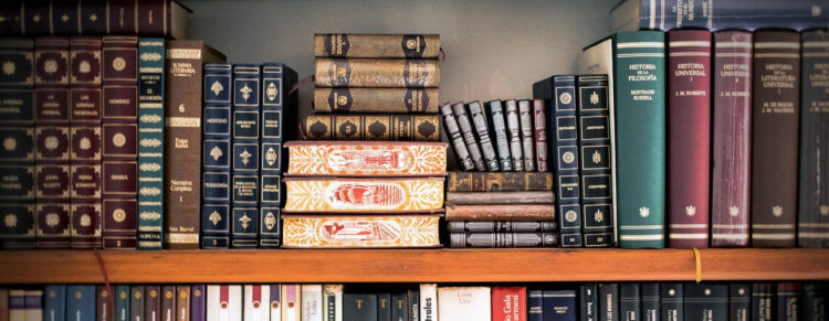 Biblioteca carti clasice